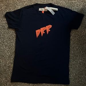 Off white short sleeve shirt size M Navy blue and Orange comes same as pictured